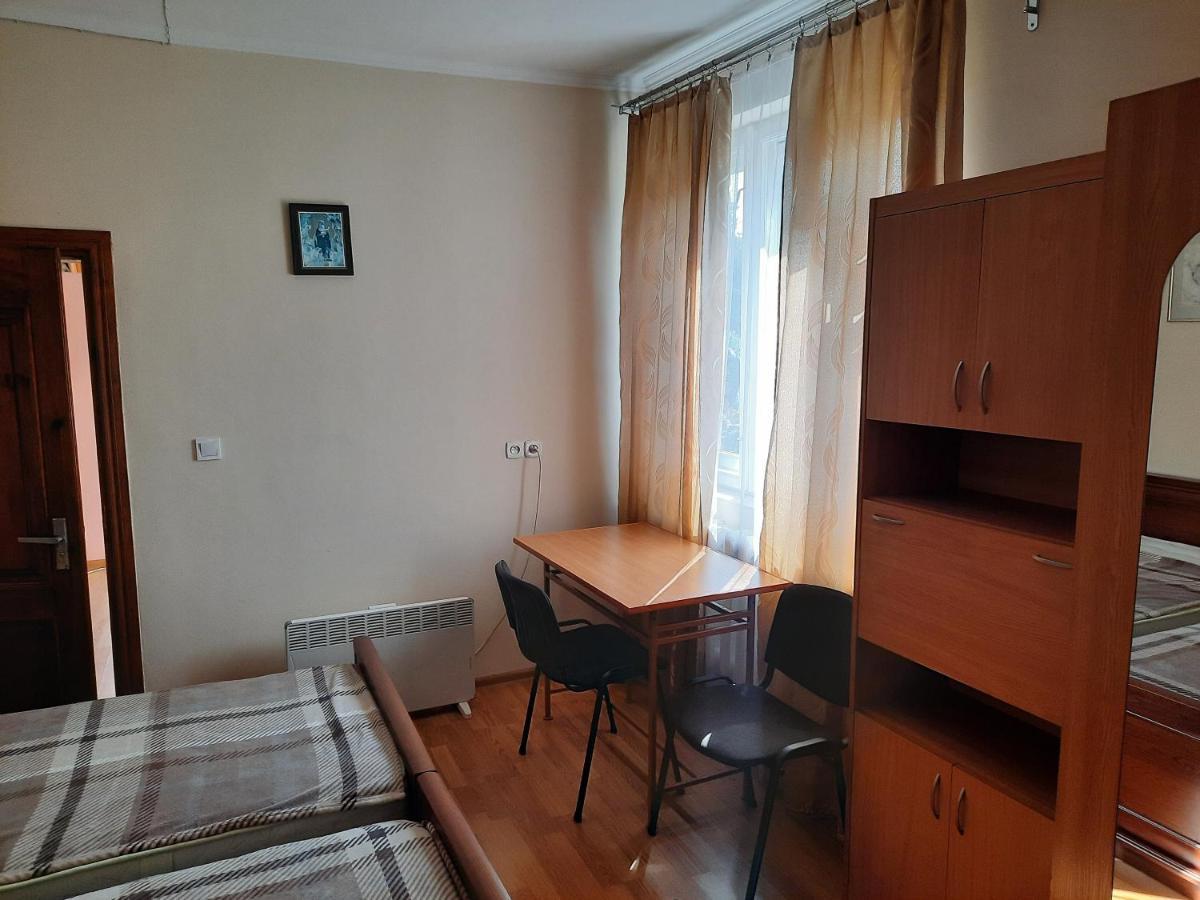 ArtTrakt Otel Lviv Dış mekan fotoğraf